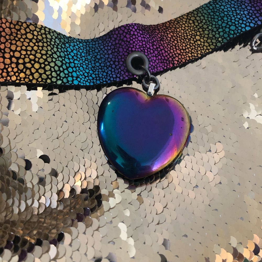 Rainbow Holographic Heart Choker - image 5